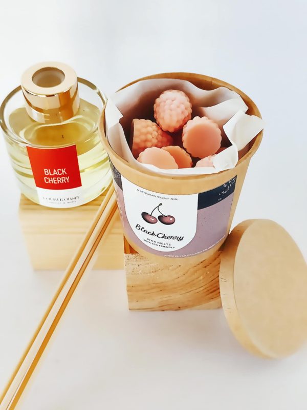 Σετ Δώρου με Wax Melts Box 100γρ και Reed Diffuser 100ml με Άρωμα Black Cherry - Image 3