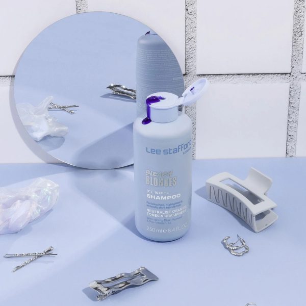 Μπλε Ice White σαμπουάν για πλατινέ & με ανταύγειες μαλλιά 250ml, Bleach Blondes - Image 4